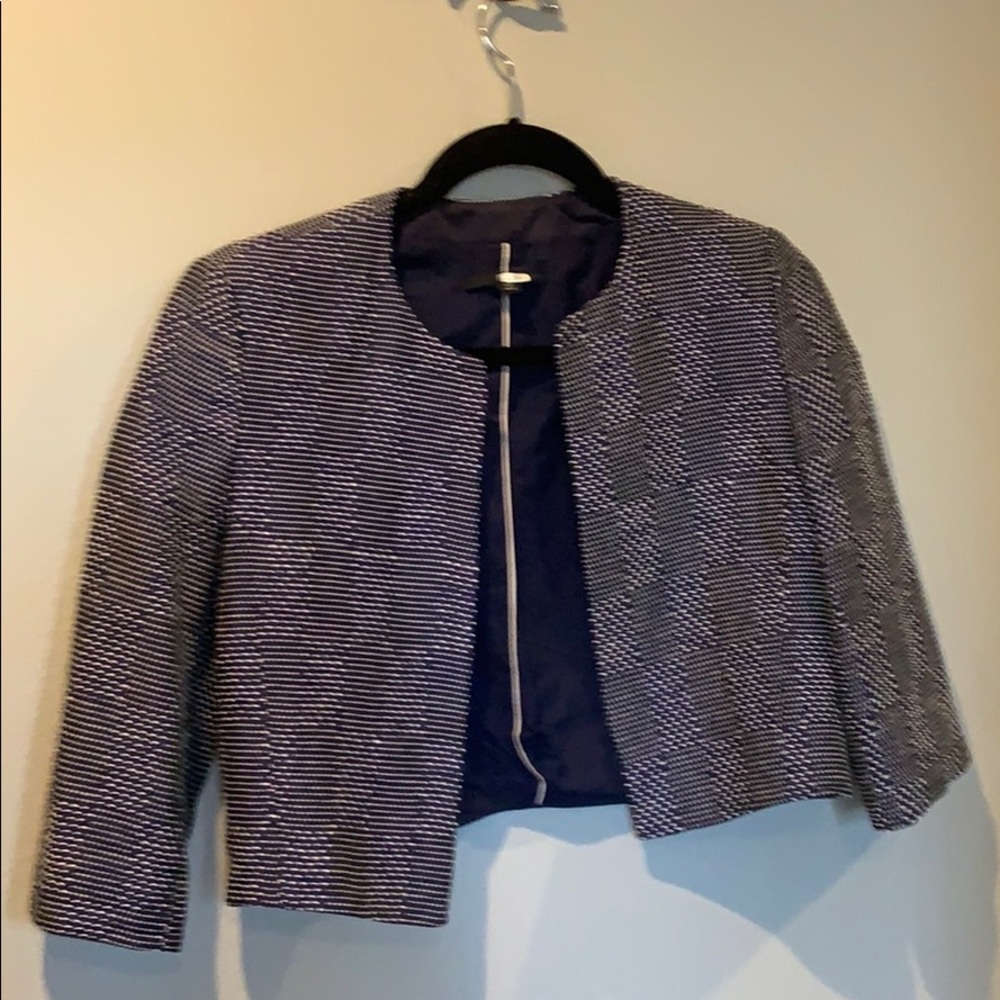 Hugo boss navy and white cropped 3/4 sleeve blazer
